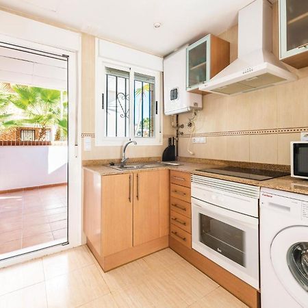 Amazing Apartment In Oropesa Del Mar With Kitchen Екстер'єр фото