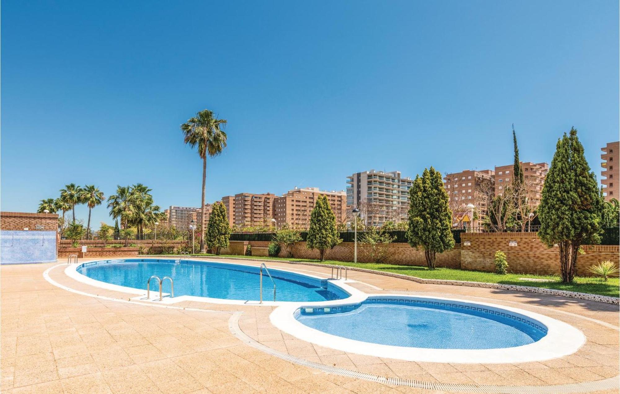 Amazing Apartment In Oropesa Del Mar With Kitchen Екстер'єр фото